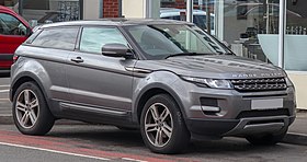 2011 Land Rover Range Rover Evoque Pure SD4 2.2 Front.jpg